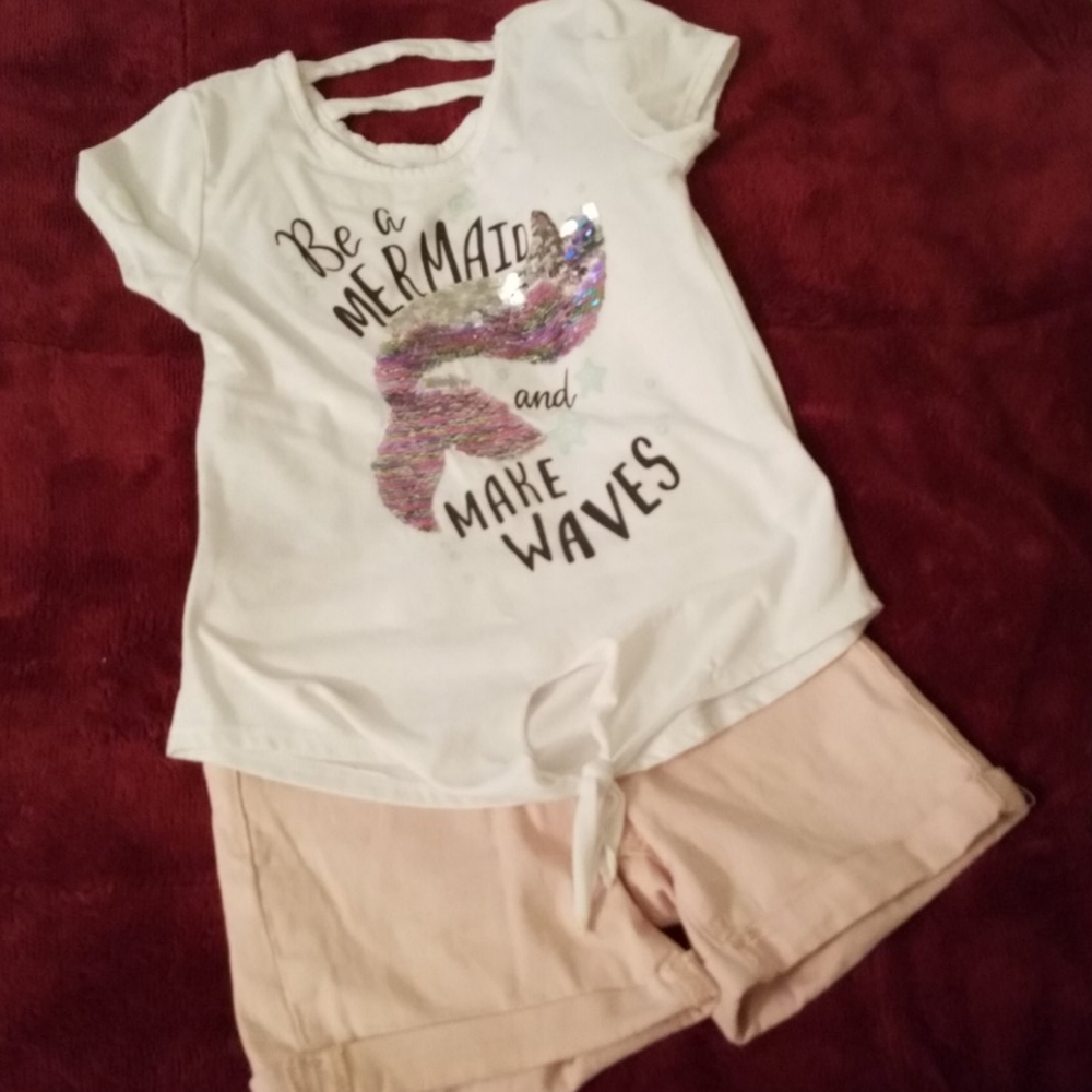 Girls T-shirt/short set